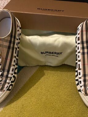 Burberry London Larkhall Archive Check Canvas Sneakers with Black Logo